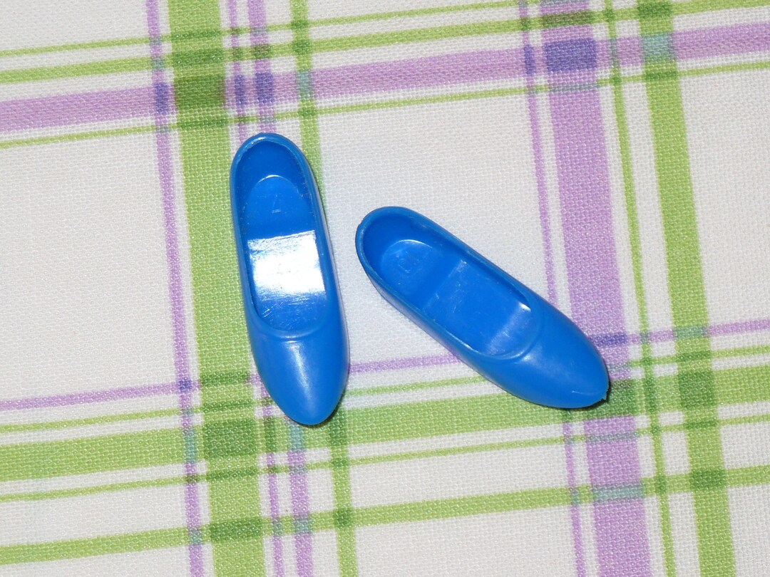 Mattel Barbie Doll Shoes Vintage 1990's ROYAL BLLUE FLATS Flat Feet Barbie Doll Shoes Skipper