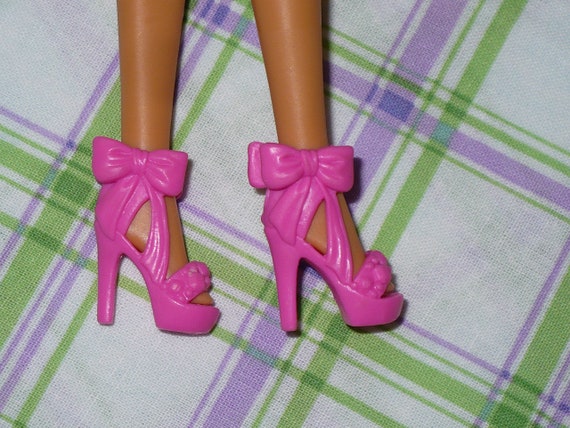 Mattel Barbie Doll Shoes Fashionistas Fashion Fever PINK BOWS FANCY High  Heels 