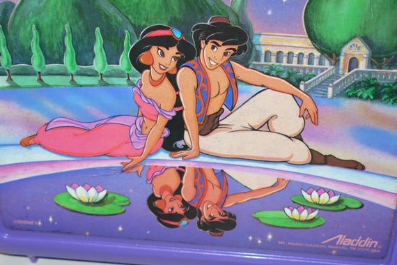 Vintage 1990's Disney Aladdin and Jasmine Purple Plastic Lunch Box