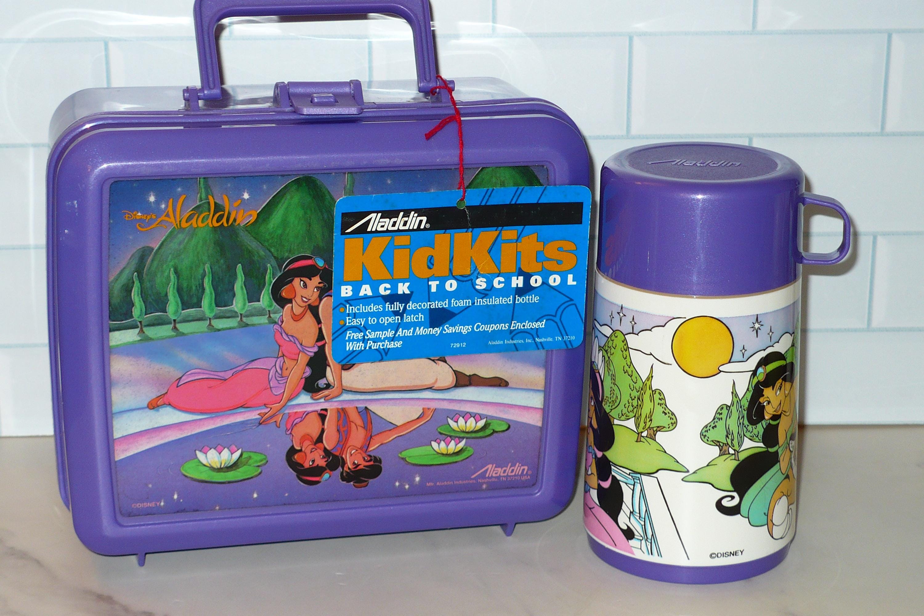 Vintage 1990's Disney Aladdin and Jasmine Purple Plastic Lunch Box