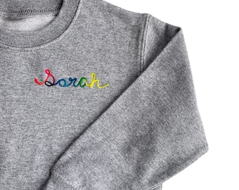 Custom Toddler Sweatshirt. 2T Shirt Embroidery. Name on Collar. Chainstitch Embroidery. Personalized Gifts. Kids Sweatshirt Embroidered name