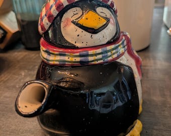 Julie Ueland penguin  tea pot with scarf