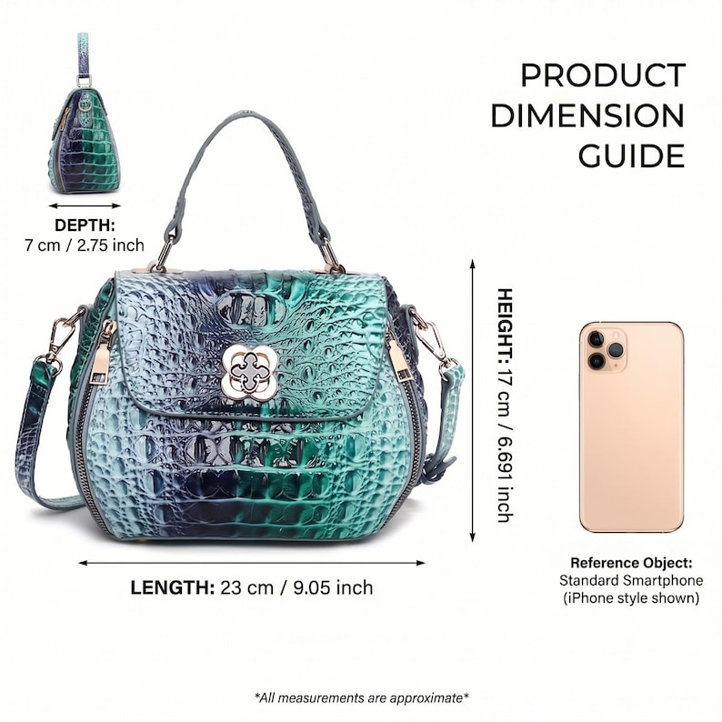 Puede incluir: Un bolso con estampado de cocodrilo en azul y verde, asa superior y cierre de tr&eacute;bol plateado. Mide 23 cm de largo, 17 cm de alto y 7 cm de profundidad, mostrado junto a un tel&eacute;fono inteligente para proporcionar una referencia de tama&ntilde;o.