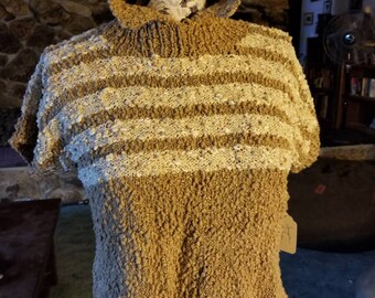 Beige and brown stripe