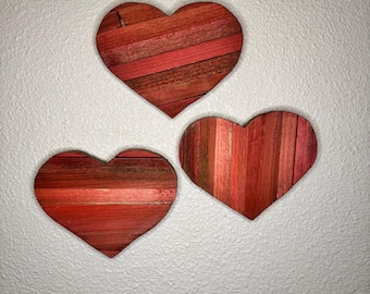 Reclaimed Cedar Wood Heart Wall Art – Rustic Farmhouse Boho Home Decor Sign