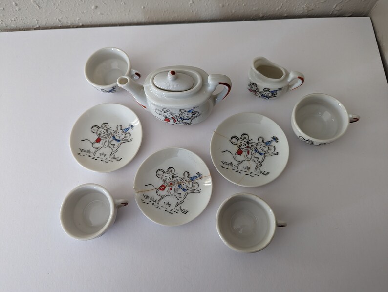 Modern Latest Custom Made Doll House Miniature Tea Sets Ceramic Mini Tea Set And Cup Porcelain