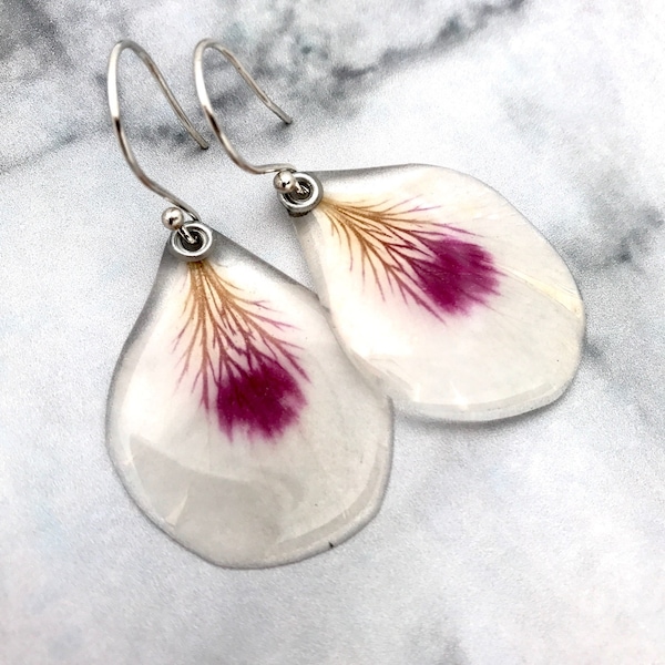 Gardener Gift, Gift for her, Real flower earrings, Real petal earrings, Geranium earrings, Real Martha Washington Geranium petal earrings