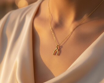 Delicado collar de espoleta en oro o plata, colgante minimalista de buena suerte y joyería para usar a diario, un regalo ideal para ella.