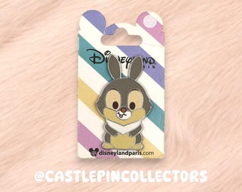 Pin de Tambor Disney - Conejo Bambi - Exclusivo de Disneyland París - Lindo pin esmaltado de conejo estilizado - Pines de intercambio Disney - Pin de Tambor Kawaii