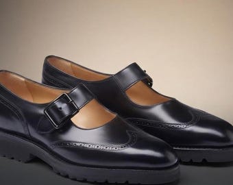 Handmade Black Leather Mary Jane Shoes, Single Buckle Wingtip Brogues, Women’s Vintage Style Custom Footwear
