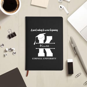 Diário personalizado para formatura, caderno com monograma dividido personalizado, agenda de couro para a turma de 2026, presente de formatura universitária para ele ou para ela.