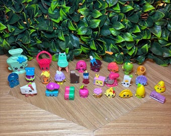 Mixed Shopkins Figures and Accessories Lot – Used Toys for Collection or Play