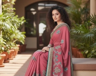 Sari de fiesta de diseñador en georgette sintético color rosa rubor intenso bordado con blusa sin coser.