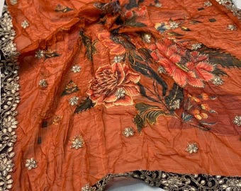 Chal dupatta de diseño floral color naranja óxido