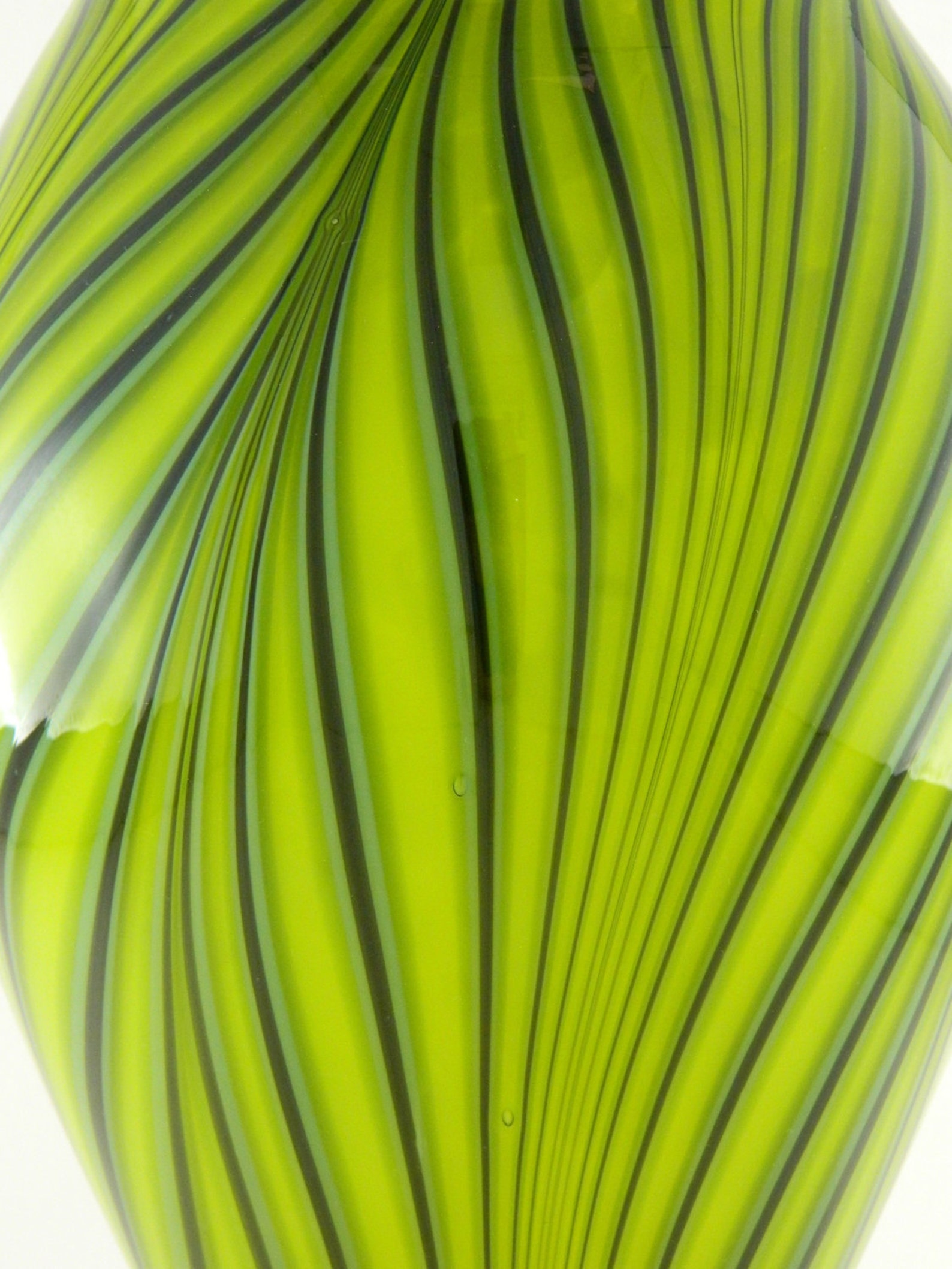 Hand Blown Art Glass Vase Bright Lime Green Etsy