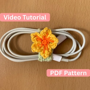Crochet Flower Cable Organizer Pattern | Headphone Holder | Instant PDF Download | Video Tutorial