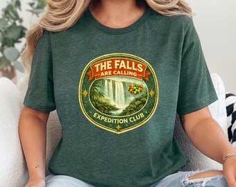 The Falls Are Calling Expedition Club-shirt | Vintage Waterval Adventure-T-shirt