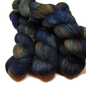 Fingering Weight, Out on the Tiles Merino Wool Superwash Yarn, 4 oz, machine washable yarn image 3