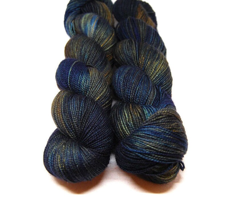 Fingering Weight, Out on the Tiles Merino Wool Superwash Yarn, 4 oz, machine washable yarn image 2