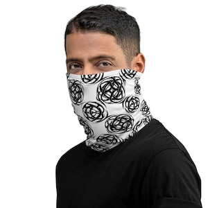 Moderne Tribal Tattoo Neck Gaiter - Black Cyber Sigilismus Muster