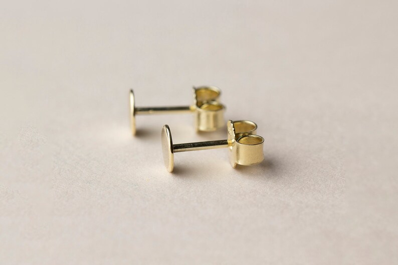 Simple modern dot stud earrings in 14 karat gold, dainty gold circle earrings, minimalist disc earrings, Birthday gift, Bridal jewellery image 3