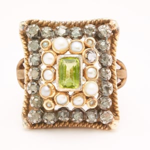 19K 10G Gold Ring Peridot Diamonds Pearls 37 Gemstones Vintage England Size 6.5