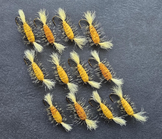 Salmon Flies.. (1) Beautiful Deer Hair Bomber.. In our plastic Fly Box.. Made In Canada and Ship From Canada.