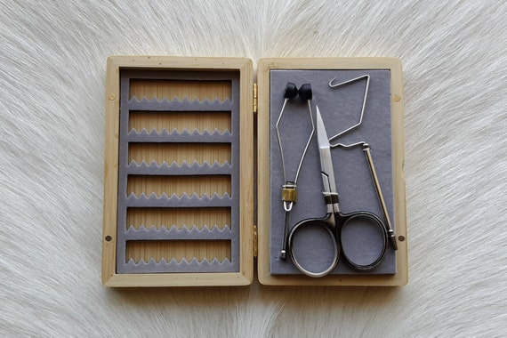 Fly Tying Kit..  Comes in our Bamboo Fly Box...  (Free shipping to USA)