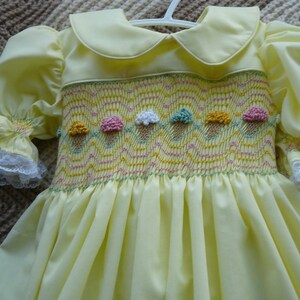 Little Girl Dresses. Hand Smocked Dress.. Ice Cream Cone.. by  Themycollection2otm. Free Shipping to USA - Etsy
