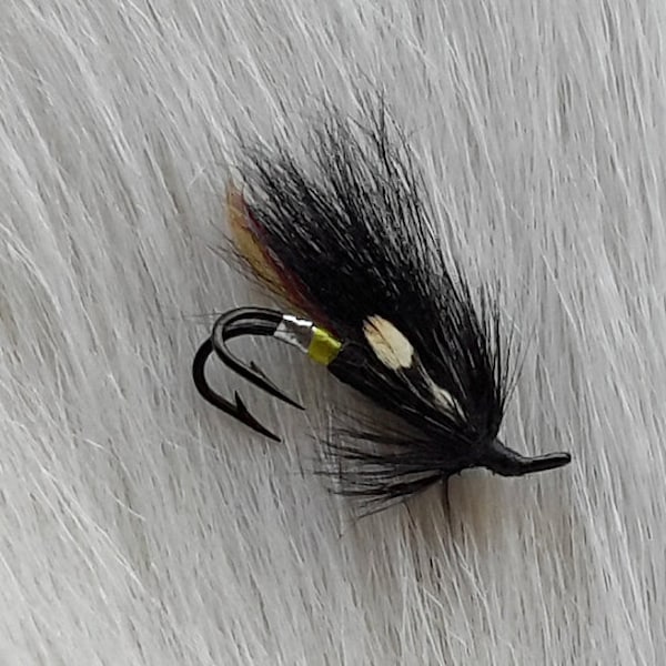 Fly Fishing Flies..  SLS; Fully Dress Salmon Flies .. (1) Flies, Size #4.  Black Nose..  JC Eyes.