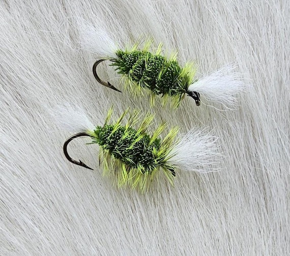 Salmon Flies.. (2) Beautiful Deer Hair Bomber.. In our plastic Fly Box.. Made In Canada and Ship From Canada.