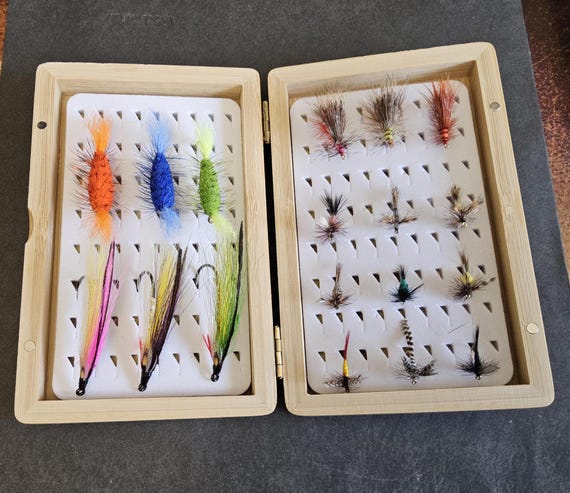 Salmon & Trout Flies Kit...  Doiron's Hand Tied Salmon Flies Combo.. Assorted  Flies, Size #Mix. Great Father Day Gift.