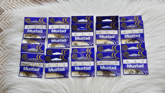 Fly Tying Hooks..  Super Special inventory clearance.  Mustad Made In Norway Hooks.. (500) Hooks.