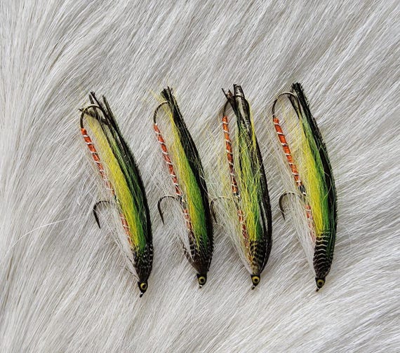 Salmon & Trout Streamer Fly Fishing Flies. Comes with Trolling Hooks.  Most Popular ,  "Green Ghost".. (4) Size #4,  Ship From Canada