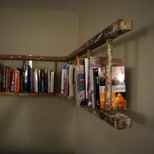 Antique Wooden Ladder Bookshelf image 3