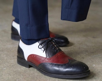 Zapatos de vestir de cuero hechos a mano para hombre, zapatos formales Oxford de tres tonos.