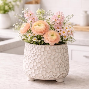 Ceramic Pinecone Shape Pot