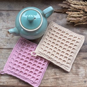 Cotton waffle hot pad | Double layered | ECO friendly | (Pot Holder) | Trivet | Crochet