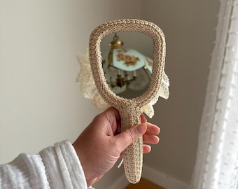 Specchietto da tasca vintage shabby chic con pizzo e perle, ideale per matrimoni romantici e come decorazione per la toeletta in camera da letto.