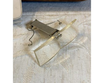 Vintage 1970s Edroy Opticaid Clip-On Magnifier – Original Case Included. Loupe