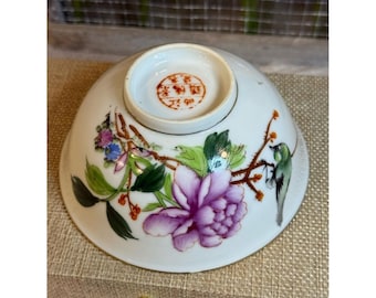Vintage Chinese Jingdezhen Porcelain Bowl Hand-Painted Peony & Songbird Gilt Rim