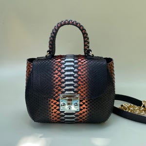 Borsa esotica in pelle di pitone multicolore