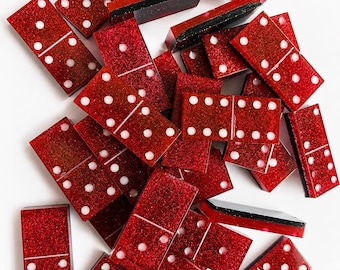 Domino personalizzati, set di domino in resina personalizzato, regalo ideale per una serata di giochi in famiglia.