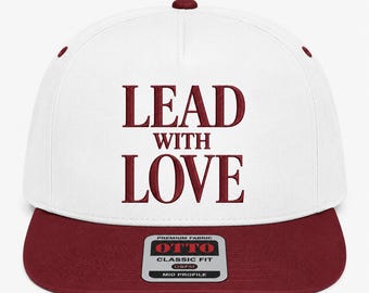 Design de bordado "Liderar com Amor", Citação inspiradora sobre o amor, Design para chapéu com tema de fé, Download do arquivo PES DST para bordado à máquina