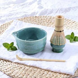 Handmade Teal Blue Matcha Tea Set, Glossy Ombre Ceramic Chawan with Wide Pour Spout, Artisan Tea Bowl Perfect Gift for Tea Ceremony