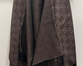 Vintage Gucci Cape Shawl – Brown GG Monogram Fringed Wrap Poncho, Thick Luxury Designer Layer