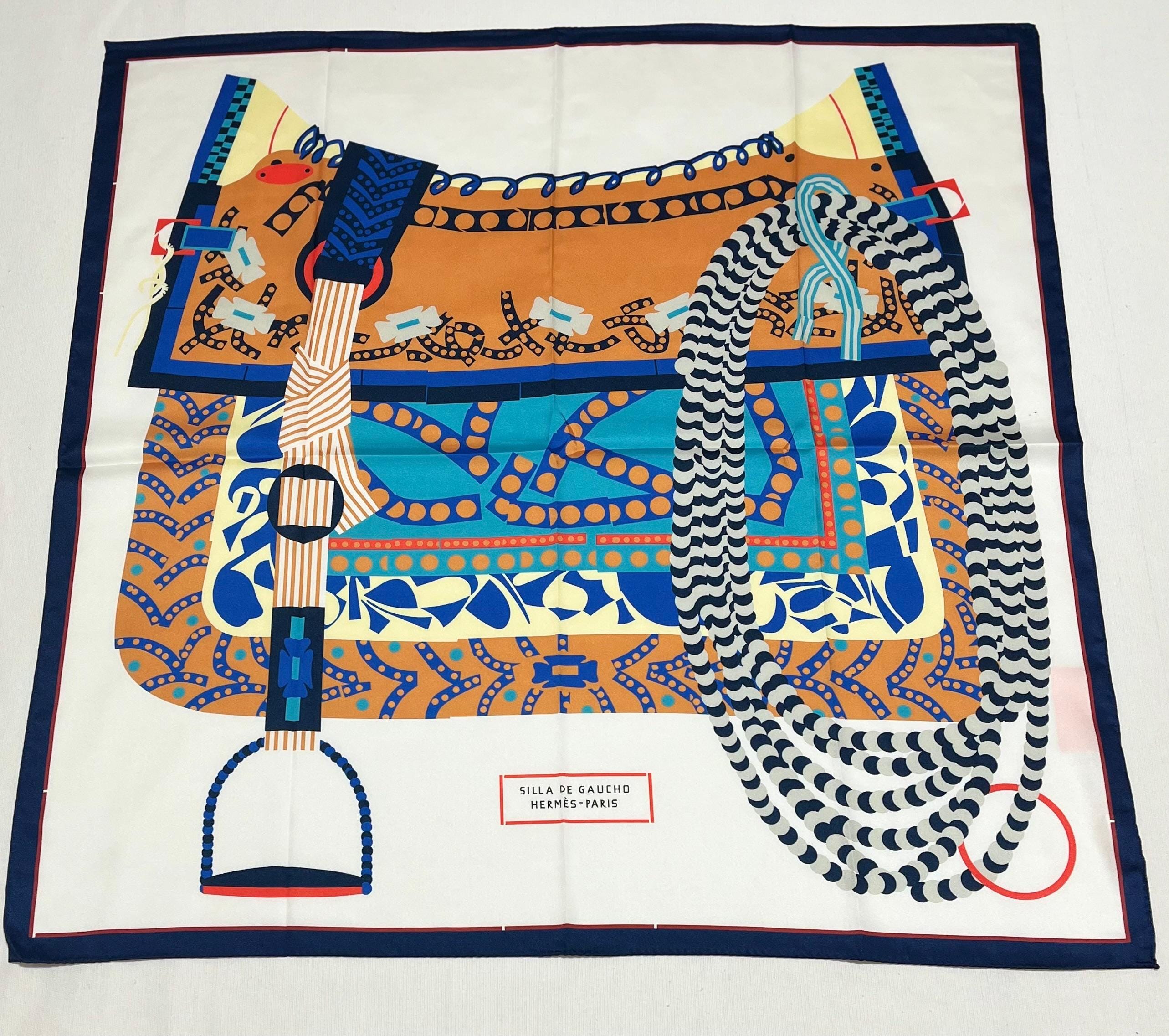 Foulard Hermès 90/90 En Soie - Couleur Rose - Neuf Sans Étiquettes - Pour Femme