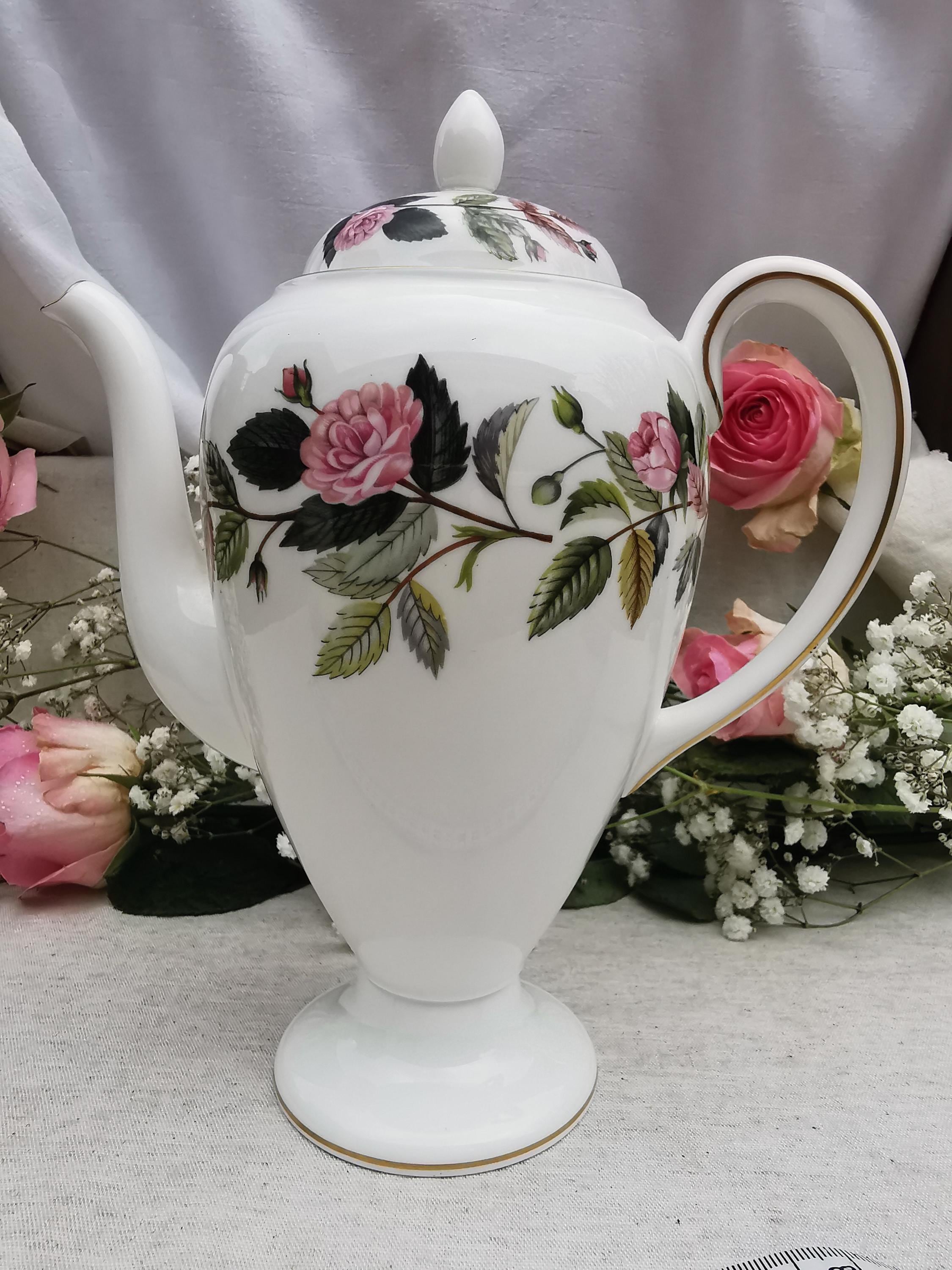 Wedgwood Hathaway Rose - Etsy