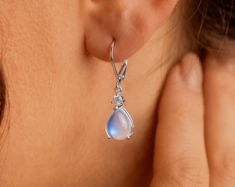 Pendientes colgantes de piedra lunar natural de plata 925, pendientes de piedra lunar con diamantes engastados, pendientes de piedras preciosas para mujer, regalo de cumpleaños para ella.
