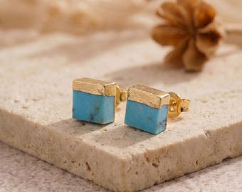 Pendientes cuadrados de turquesa natural chapados en oro de 18k, pendientes de gema de 7 mm, pendientes de turquesa, regalos de cumpleaños, regalo para ella.
